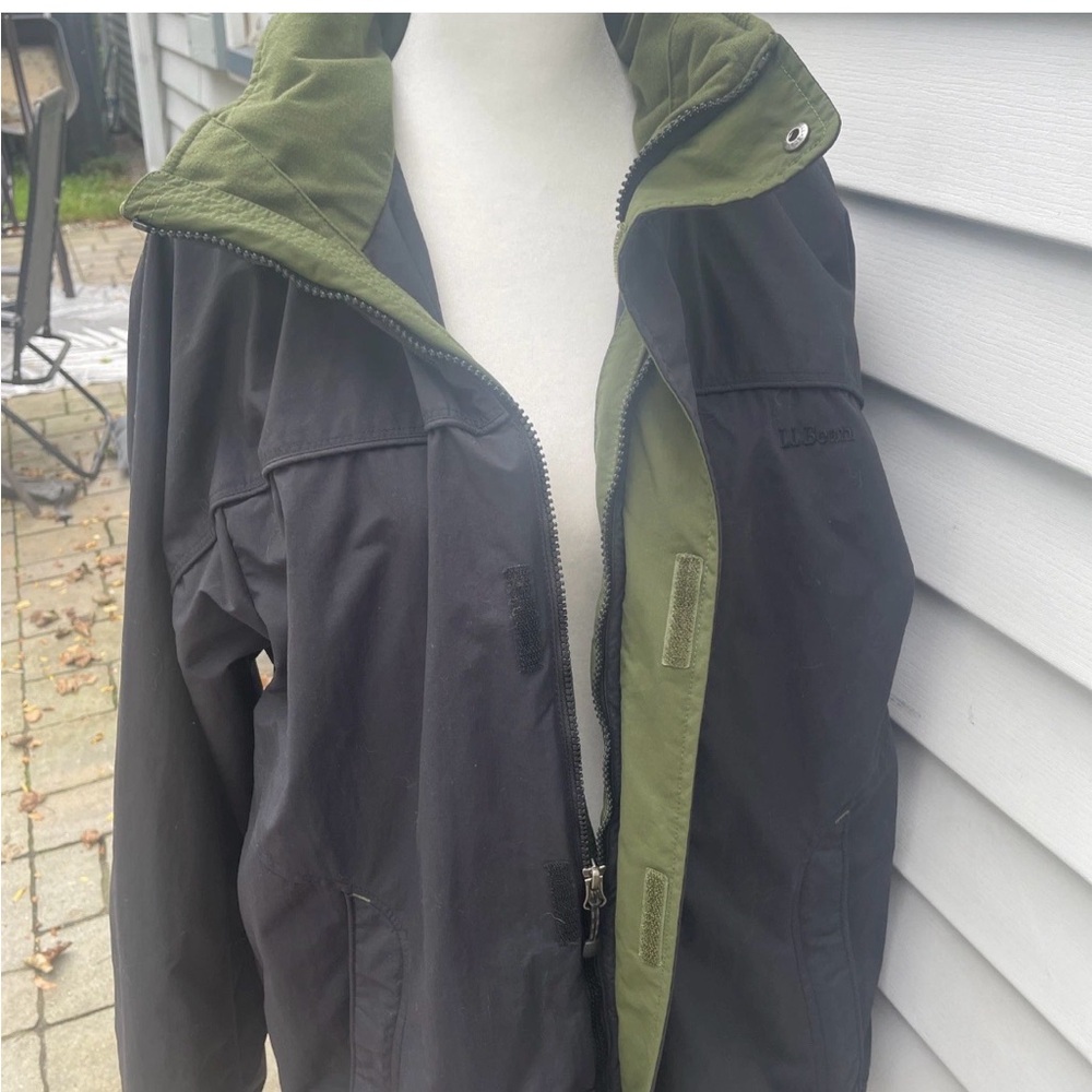 L.L. Bean Two-Tone Outdoor Jacket unisex size medium